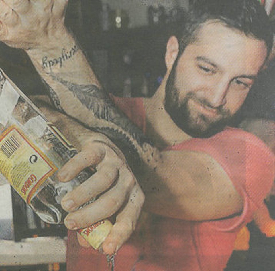 Ο άγνωστος γιος του Παύλου Χαϊκάλη -Τι δουλειά κάνει [εικόνες] | iefimerida.gr 0