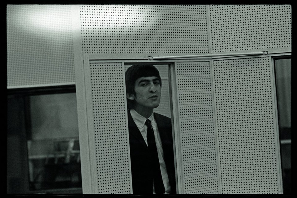 Ο Ρίνγκο Σταρ σε ρόλο φωτογράφου: Απαθανατίζει τους Beatles όπως δεν τους έχετε ξαναδεί [εικόνες] | iefimerida.gr 4