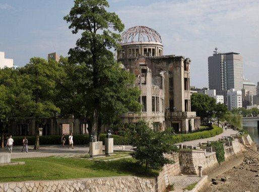 Η Χιροσίμα τότε και τώρα: Συγκλονιστικά φωτογραφικά ντοκουμέντα από την ισοπέδωση και την αναγέννηση [εικόνες] | iefimerida.gr 1