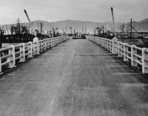 Η Χιροσίμα τότε και τώρα: Συγκλονιστικά φωτογραφικά ντοκουμέντα από την ισοπέδωση και την αναγέννηση [εικόνες] | iefimerida.gr 6