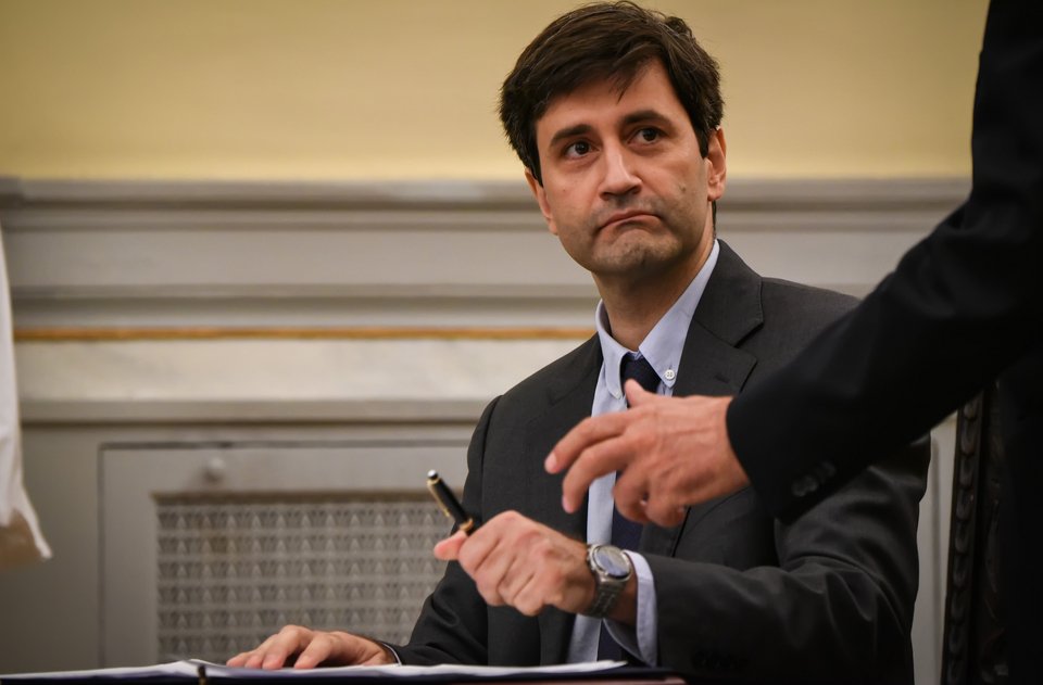 Νέος ΥΠΟΙΚ ο Γιώργος Χουλιαράκης: Ο άνθρωπος που όλοι είχαν ακουστά, αλλά δεν είχαν δει ποτέ! [εικόνες] | iefimerida.gr 8