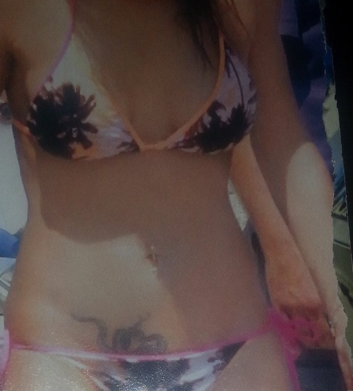 Το τατουάζ της Νικολέτας Καρρά που... ξεπρόβαλε μέσα από το μαγιό της [εικόνες] | iefimerida.gr 1