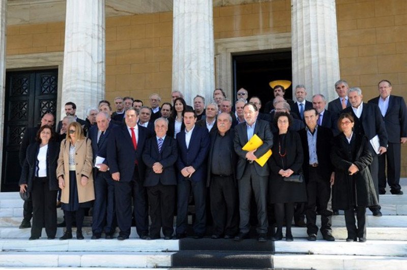 Η φωτογραφία της κυβέρνησης Τσίπρα που τα «σπάει» [εικόνα] | iefimerida.gr 0