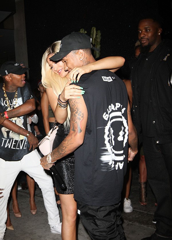 Η 18χρονη καλλονή αδελφή της Καρντάσιαν, Κάιλι Τζένερ είναι έγκυος - Ο πατέρας του παιδιού της [εικόνες] | iefimerida.gr 10