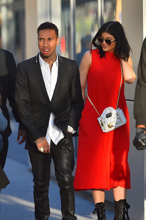 Η 18χρονη καλλονή αδελφή της Καρντάσιαν, Κάιλι Τζένερ είναι έγκυος - Ο πατέρας του παιδιού της [εικόνες] | iefimerida.gr 9