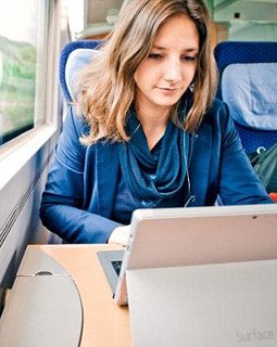 Η νεαρή φοιτήτρια που ζει στα τρένα -Εμπειρία ζωής [εικόνες] | iefimerida.gr 0