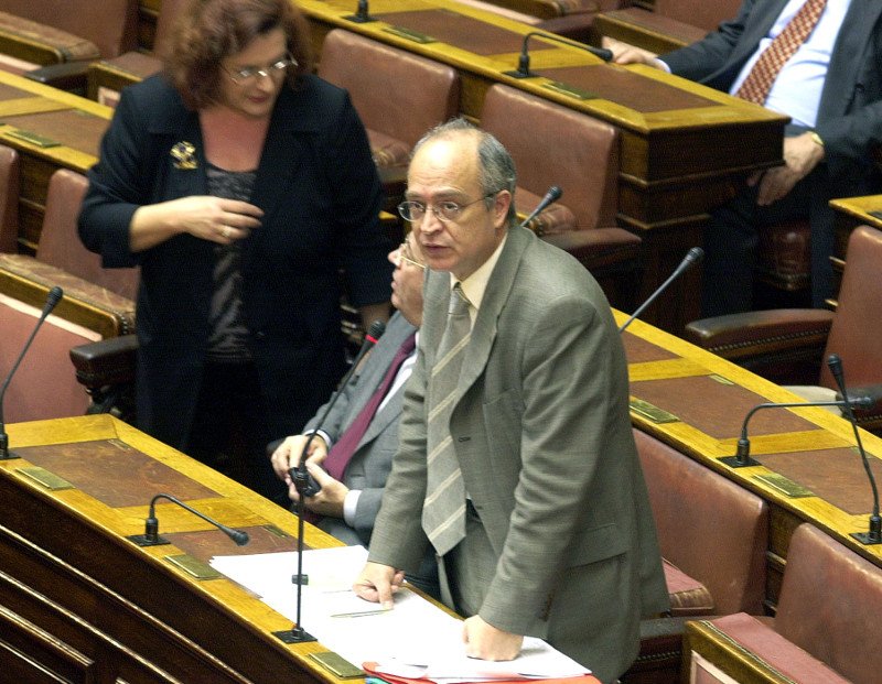 «Εφυγε» στα 63 του από καρκίνο ο Στέφανος Μανίκας | iefimerida.gr 5