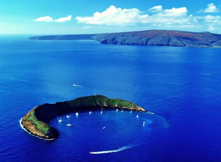 Το ομορφότερο νησί του κόσμου είναι... ιδιαίτερο -Στη 10άδα και η Σαντορίνη [εικόνες] | iefimerida.gr 3