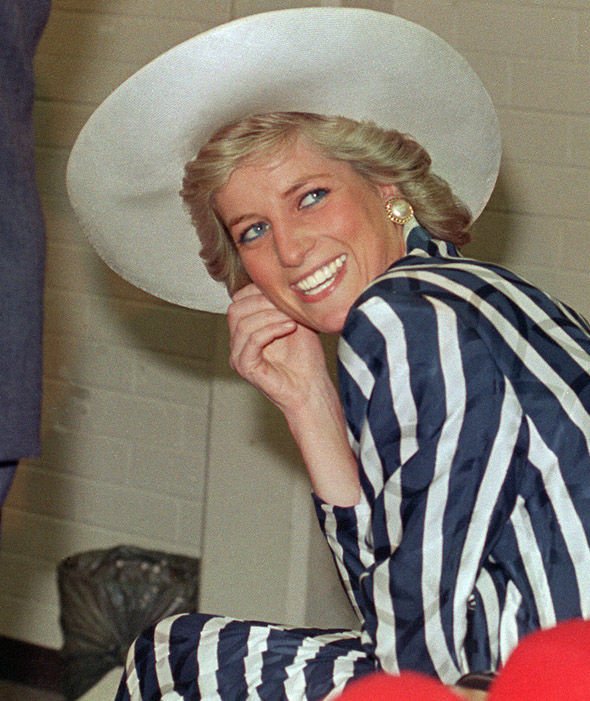 Πριγκίπισσα Νταϊάνα: 18 χρόνια μετά το θάνατό της -Οι θεωρίες συνωμοσίας πίσω από το δυστύχημα στο Παρίσι [εικόνες & βίντεο] | iefimerida.gr 14