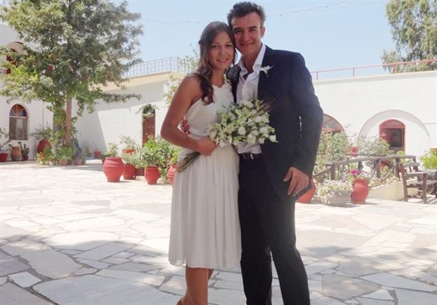 Ο βουλευτής του Ποταμιού Νίκος Ορφανός και η δημοσιογράφος σύζυγός του έγιναν γονείς [εικόνες]  | iefimerida.gr 4