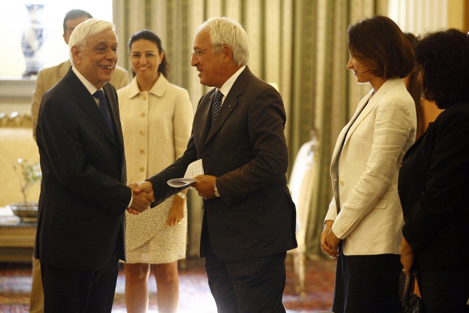 Παυλόπουλος: Η Ελλάδα θα συνεχίσει την πορεία της μέσα στην Ευρώπη [εικόνες]  | iefimerida.gr 1