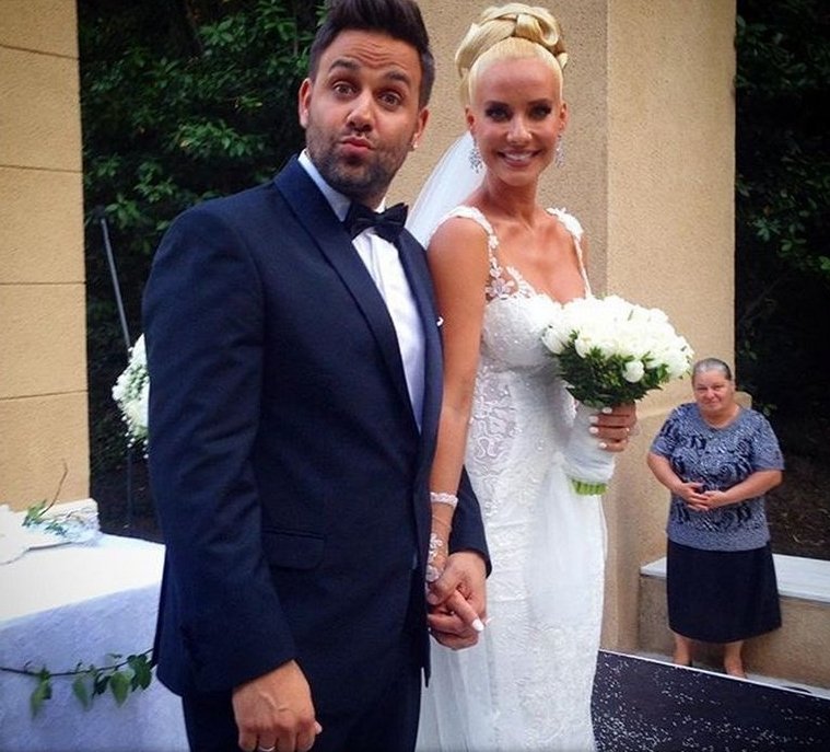 Ο παραμυθένιος γάμος Παντελιδάκη-Γιαννιά στη Ρόδο [εικόνες] | iefimerida.gr 1