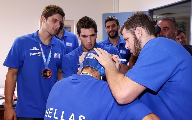 Με παράπονα στον Σταύρο Κοντονή η χάλκινη ομάδα του πόλο [εικόνες] | iefimerida.gr 1