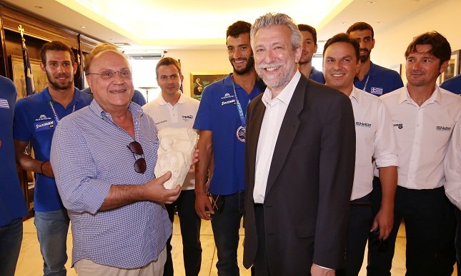 Με παράπονα στον Σταύρο Κοντονή η χάλκινη ομάδα του πόλο [εικόνες] | iefimerida.gr 0