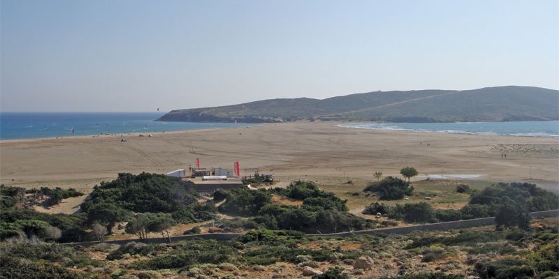 Ιδιαίτερες, αμμώδεις, βοτσαλωτές, απόκρημνες, ερημικές: Οι πιο παρθένες παραλίες στην Ελλάδα [εικόνες] | iefimerida.gr 3