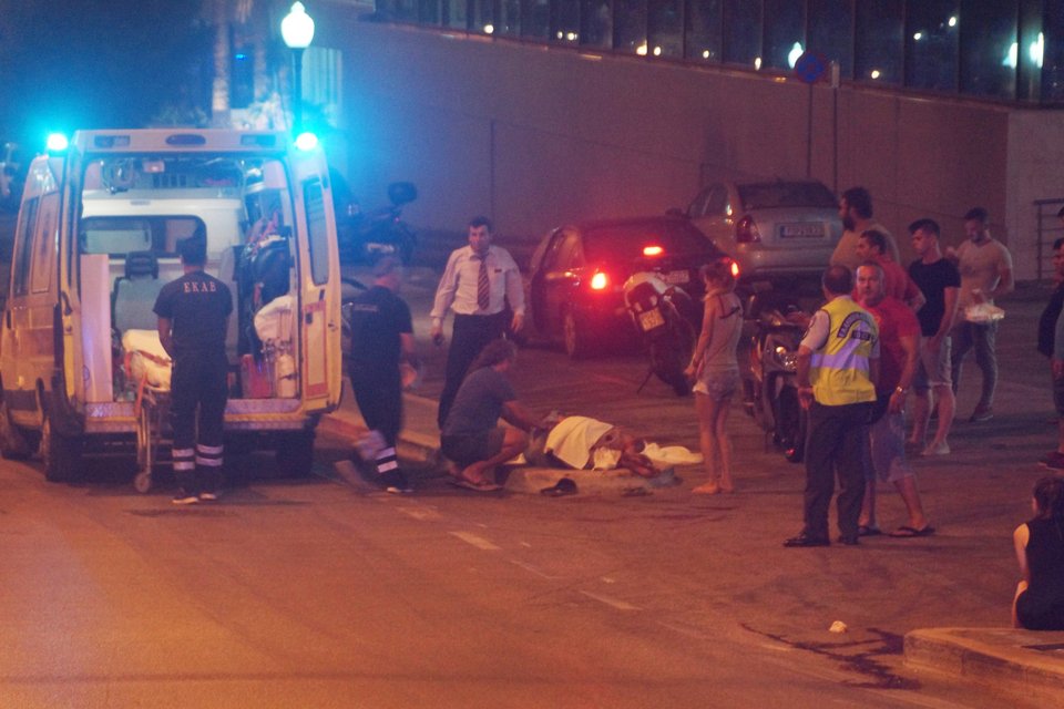 Θανατηφόρο τροχαίο συγκλόνισε την Ρόδο: Νεκρή Ρωσίδα τουρίστρια -Χαροπαλεύει ο σύντροφός της [εικόνες] | iefimerida.gr 4