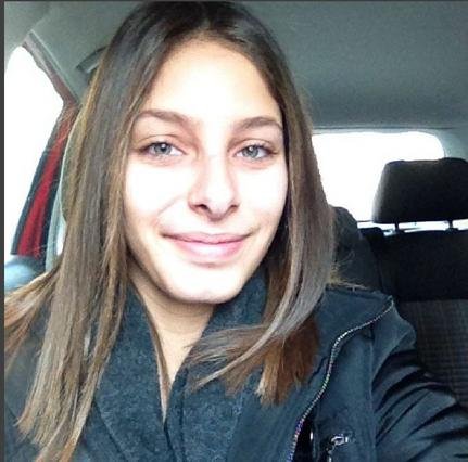 Η όμορφη κόρη της Πόπης Τσαπανίδου -Ιδια η μητέρα της [εικόνες] | iefimerida.gr 2