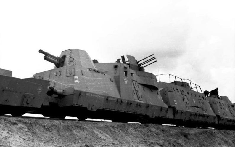 Βρέθηκε το τρένο με χρυσό των Ναζί στην Πολωνία - Ράβδοι, πίνακες, κοσμήματα... [εικόνες] | iefimerida.gr 1