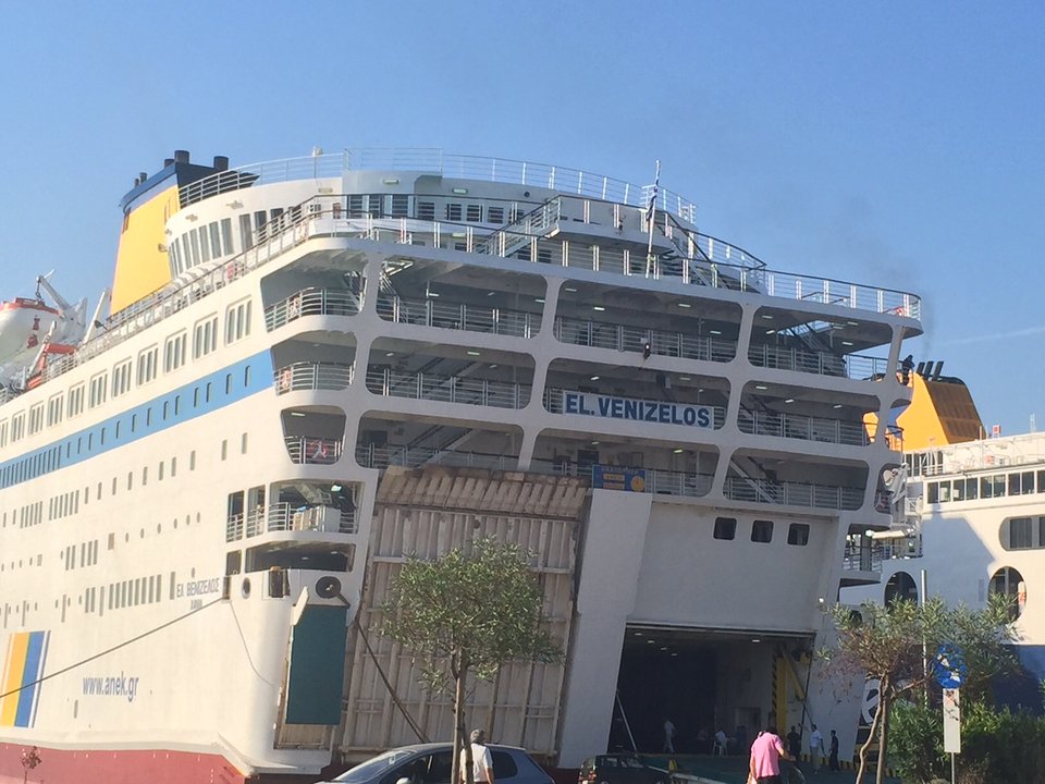 Η κυβέρνηση ναύλωσε το πλοίο «Ελευθέριος Βενιζέλος» -Το στέλνει στην Κω για να εγκατασταθούν 2.500 μετανάστες [εικόνες] | iefimerida.gr 0