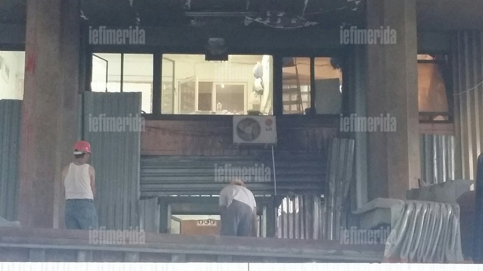 Σκαλωσιές και μπετονιέρες στη Μητροπόλεως - Το παλιό κτίριο του υπουργείου Παιδείας γίνεται ξενοδοχείο [εικόνες] | iefimerida.gr 5