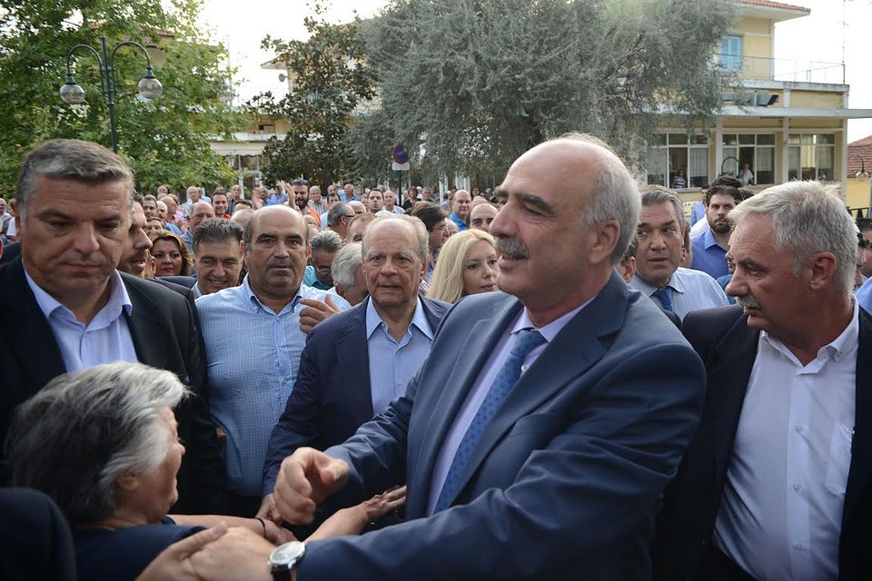 Ο Μεϊμαράκης στο σπίτι του Κωνσταντίνου Καραμανλή στην Πρώτη Σερρών [εικόνες]  | iefimerida.gr 0