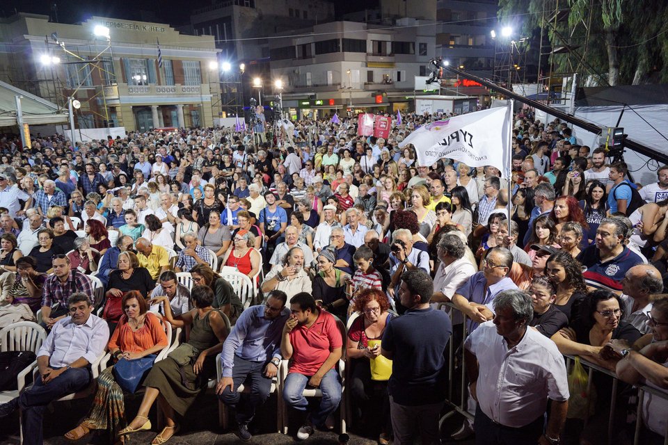 Τσίπρας: Την Κυριακή θα δώσουμε την τρίτη και φαρμακερή απάντηση στο κατεστημένο | iefimerida.gr 0