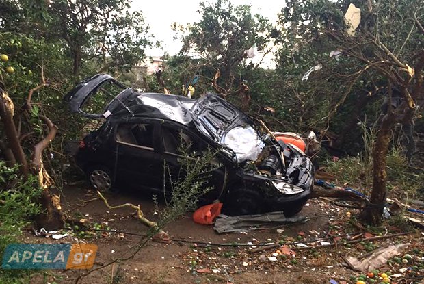 Ανεμοστρόβιλος σάρωσε Λακωνία και Μεσσηνία: Ντελαπάρισε αυτοκίνητα, γύρισε τούμπα ακόμη και νταλίκα [εικόνες & βίντεο] | iefimerida.gr 0