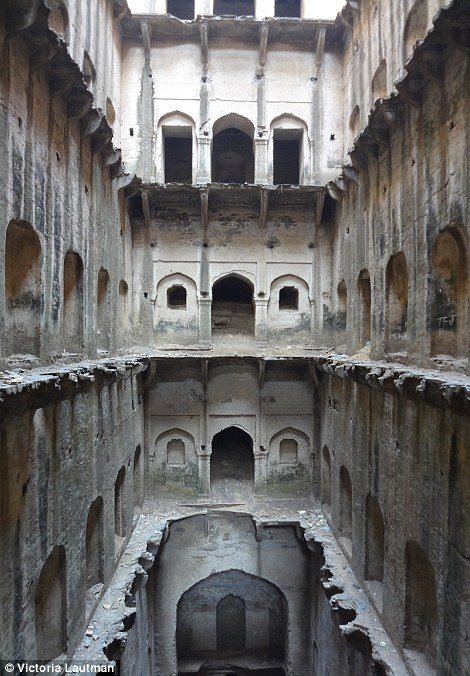 Ταξίδι στον κάτω κόσμο: Τα τρομακτικά ερείπια του Ραζαστάν [εικόνες] | iefimerida.gr 6