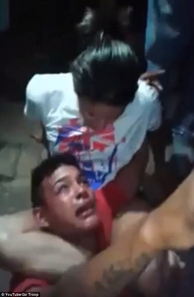 Πήγε να κλέψει πρωταθλήτρια πολεμικών τεχνών –  Εκλαιγε και ζητούσε τη μαμά του [εικόνες & βίντεο] | iefimerida.gr 0