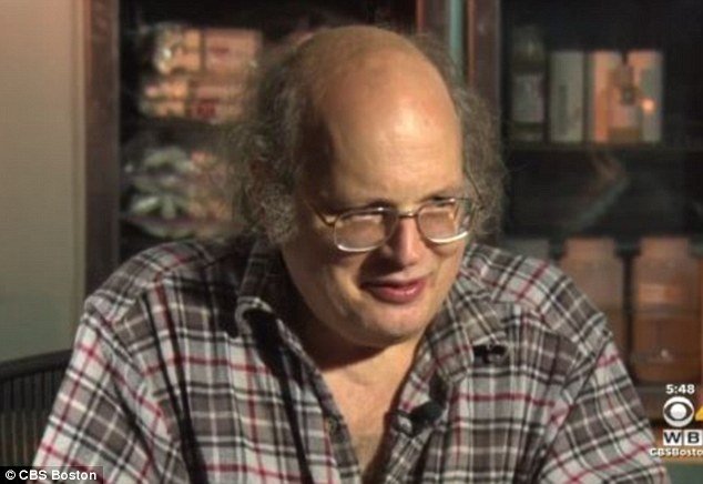 Εχω να κάνω μπάνιο 12 χρόνια: Ο επιστήμονας που αποφεύγει το νερό, περιγράφει [εικόνες] | iefimerida.gr 0