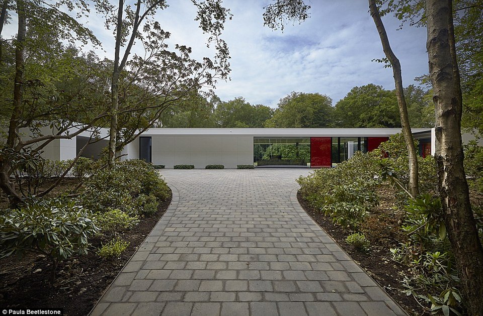 Αυτό είναι το μεγαλύτερο σπίτι του κόσμου -1.300 τ.μ. [εικόνες] | iefimerida.gr 5