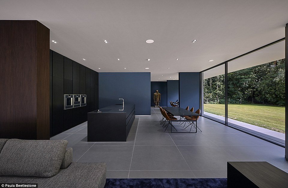 Αυτό είναι το μεγαλύτερο σπίτι του κόσμου -1.300 τ.μ. [εικόνες] | iefimerida.gr 3