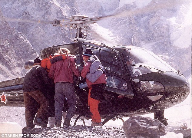 Σοκάρει η ιστορία του ορειβάτη που χάθηκε στο Εβερεστ- Ενέπνευσε τη νέα ταινία [εικόνες] | iefimerida.gr 7