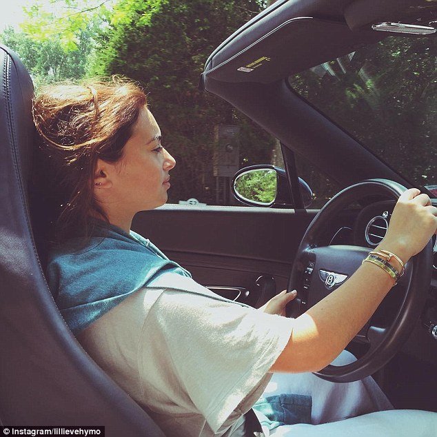 Η νέα βασίλισσα του Instagram: Είναι 16 ετών, ζάπλουτη κακομαθημένη, όμορφη και προκαλεί... [εικόνες]  | iefimerida.gr 5