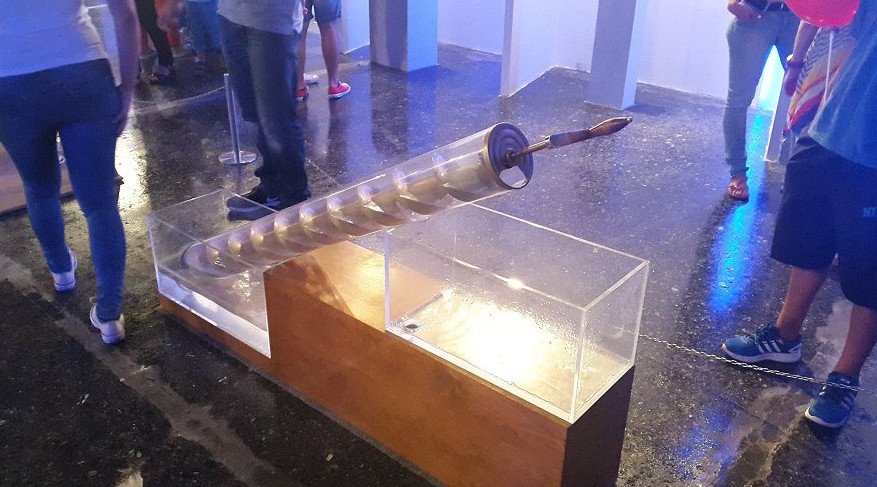 Οι εφευρέσεις των αρχαίων Ελλήνων: Το «ρομπότ-υπηρέτρια», ο αστρολάβος, ο υπολογιστής των Αντικυθήρων [εικόνες]  | iefimerida.gr 9