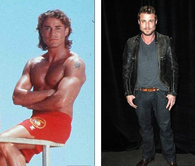 Τι κάνουν και πώς είναι σήμερα οι πρωταγωνιστές του Baywatch [εικόνες] | iefimerida.gr 8