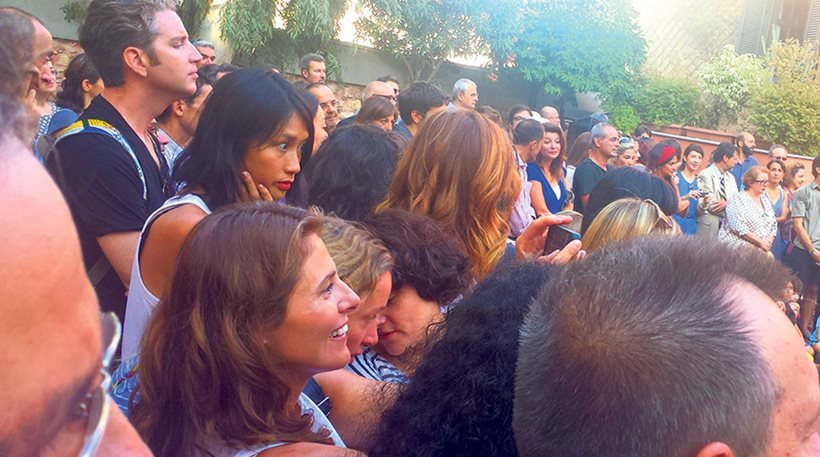 Καυστικό άρθρο του «Πιτσιρίκου» για Τσίπρα: Εγραψε τα παιδιά του στο ιδιωτικό, χτυπάει το σύστημα από μέσα [εικόνες] | iefimerida.gr 2