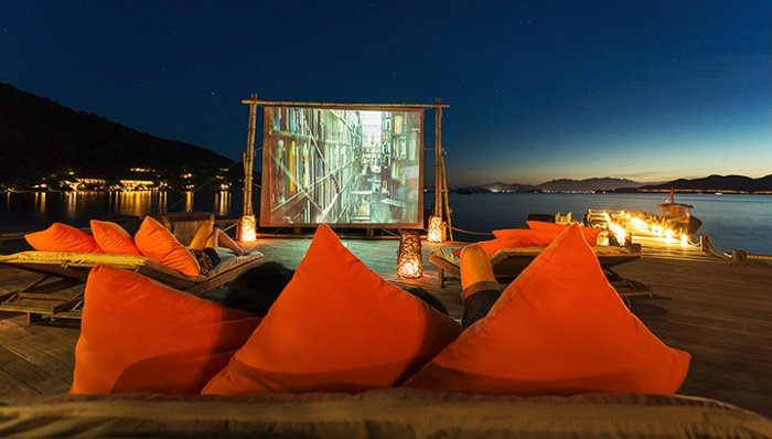 CNN: Τα πιο απίθανα θερινά σινεμά -Δεύτερο ένα ελληνικό [εικόνες] | iefimerida.gr 0