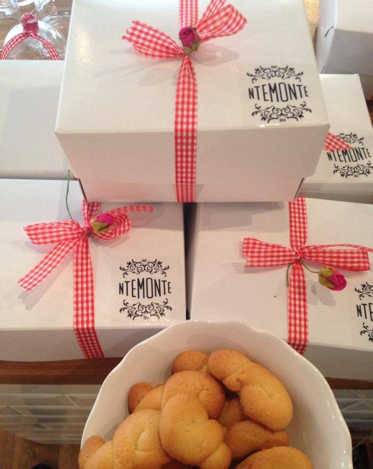 Ντεμοντέ: Μαμαδίστικες λιχουδιές στο Κολωνάκι -Το μαγαζί που θυμίζει σαλόνι πατρικού [εικόνες] | iefimerida.gr 13