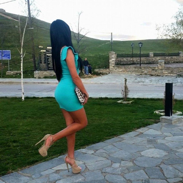 Η καυτή μπαργούμαν που... μέθυσε τον Εσιέν του ΠΑΟ [εικόνες] | iefimerida.gr 3