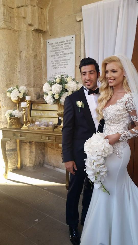 Ο γάμος γέμισε καλλονές -Παντρεύτηκε η Σταρ Κύπρος [εικόνες] | iefimerida.gr 1