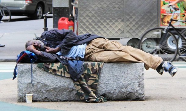 Η Αθήνα ανάμεσα στις πόλεις με τους περισσότερους άστεγους στον κόσμο [εικόνες] | iefimerida.gr 13