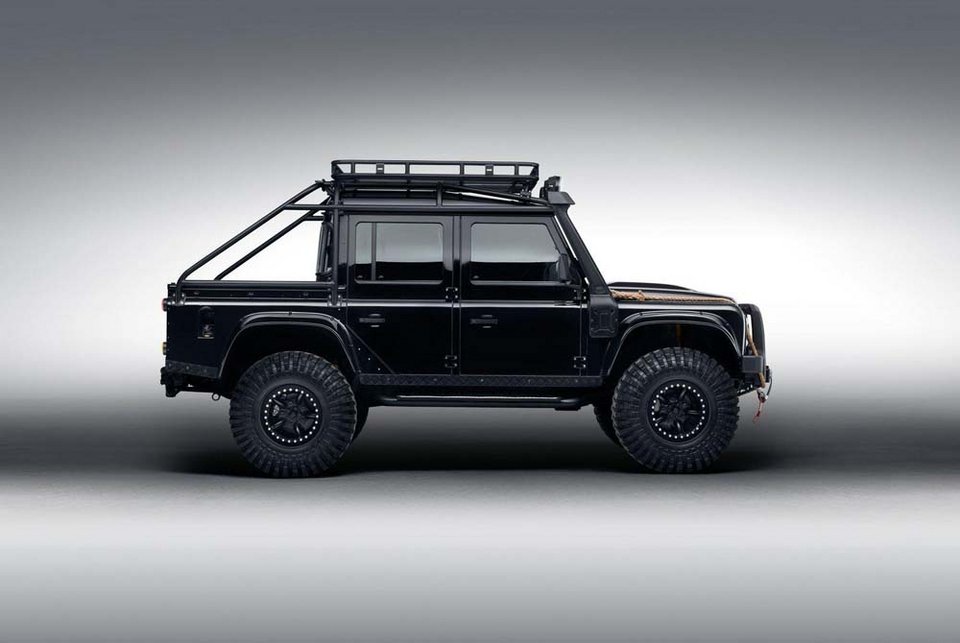 Δείτε την εντυπωσιακή Jaguar και τα καινούργια Land Rover της νέας ταινίας του James Bond Spectre | iefimerida.gr 9