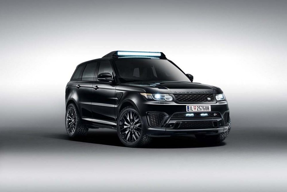 Δείτε την εντυπωσιακή Jaguar και τα καινούργια Land Rover της νέας ταινίας του James Bond Spectre | iefimerida.gr 2