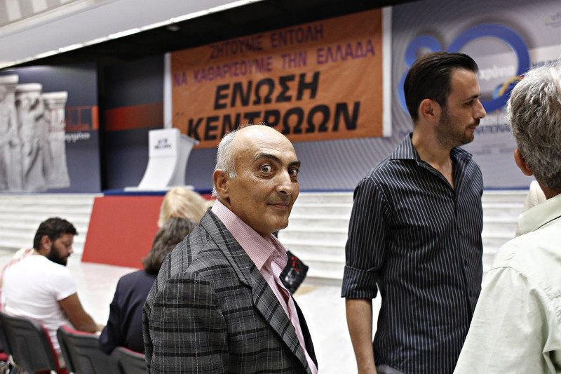 Το ακροατήριο του Βασίλη Λεβέντη: Ενα αλλιώτικο φωτορεπορτάζ [εικόνες] | iefimerida.gr 0