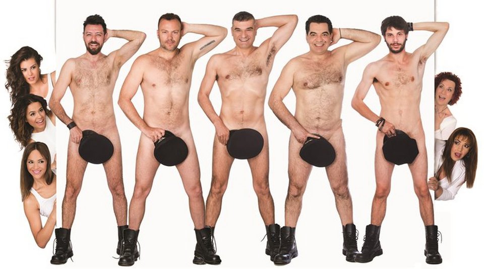 Ο Μανωλάκης από το «Καφέ της Χαράς» μεγάλωσε και βγαίνει τσίτσιδος στο θεατρικό σανίδι [εικόνες] | iefimerida.gr 0