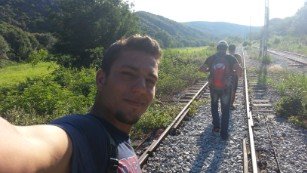 Η απίστευτη ιστορία δύο Σύρων -Κολύμπησαν από την Τουρκία ως τη Χίο για να φτάσουν στην Ευρώπη [εικόνες] | iefimerida.gr 4