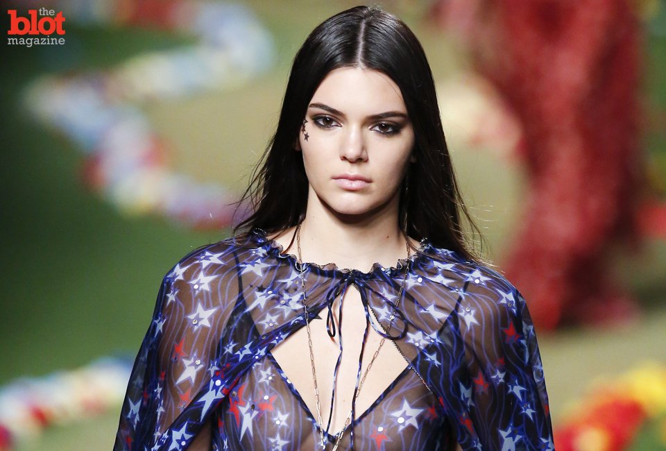 Τα πιο ακριβοπληρωμένα μοντέλα στον κόσμο: Εκατομμύρια δολάρια για τις θεές της πασαρέλας [λίστα & εικόνες] | iefimerida.gr 3