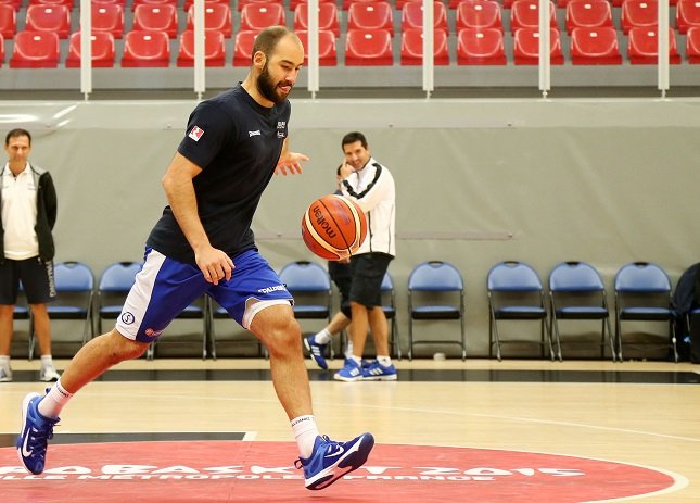 Ο Σπανούλης τώρα και ποδοσφαιριστής - Ξεχωριστό στιλ από τον Ελληνα σταρ [εικόνες] | iefimerida.gr 1