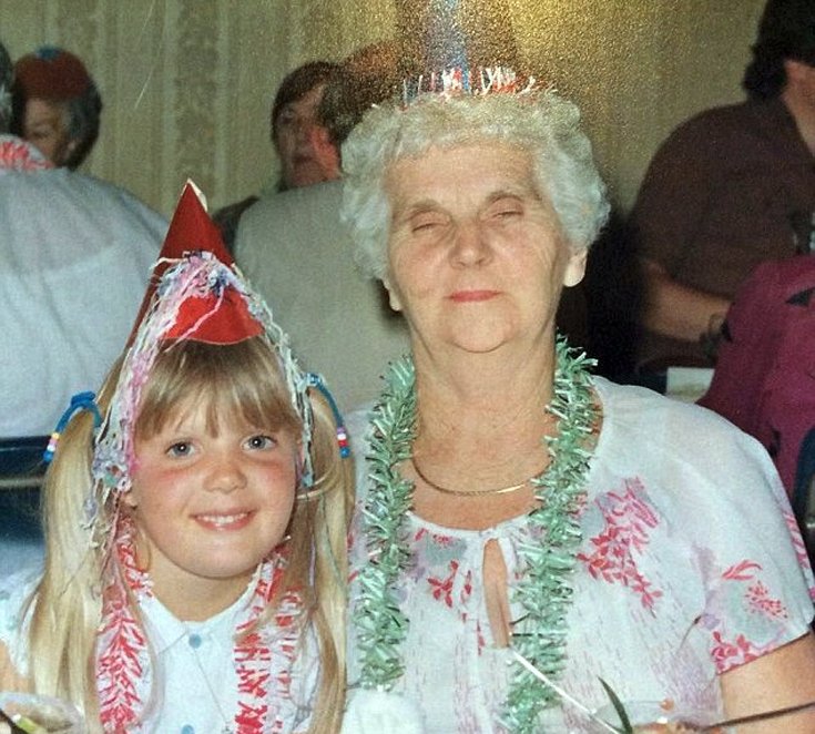 Μια 38χρονη εξομολογείται: «Εμαθα ότι έχω τον ίδιο πατέρα με την μητέρα μου -Σταμάτησα να τρώω, έμεινα 34 κιλά» [εικόνες] | iefimerida.gr 7